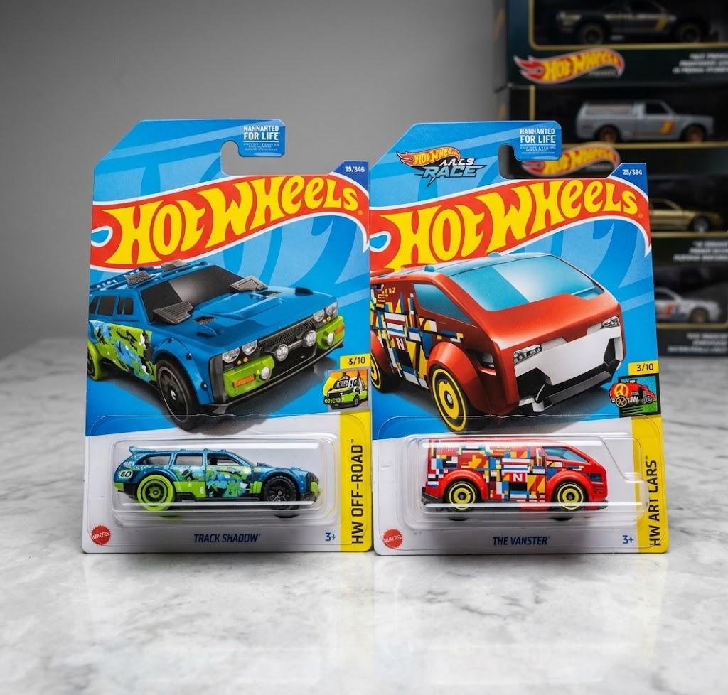 Hot Wheels 2 Pieces Track And Vanster