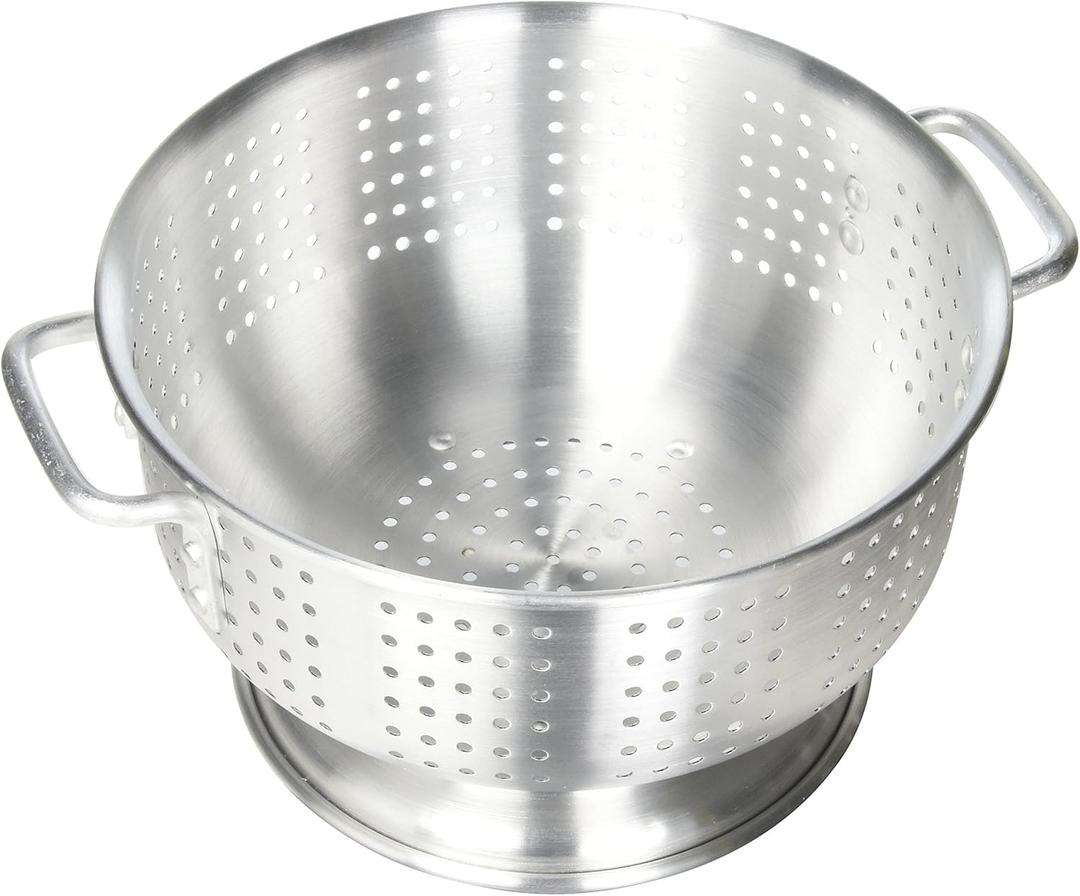 Winco Aluminum Colander with Base, 8-Quart, Medium