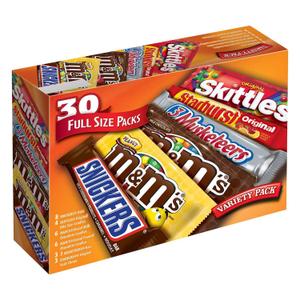 M&M'S, SNICKERS, SKITTLES, STARBURST & 3 MUSKETEERS Full Size Candy Bars Assorted Variety Box , 56.11 oz 30 Pieces