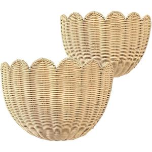 Scalloped Wicker Wall Basket - Rattan Hanging Storage Organizer, Decorative Basket for Nursery, Bathroom, Front Door, Perfect for Flowers, Mail, Toys