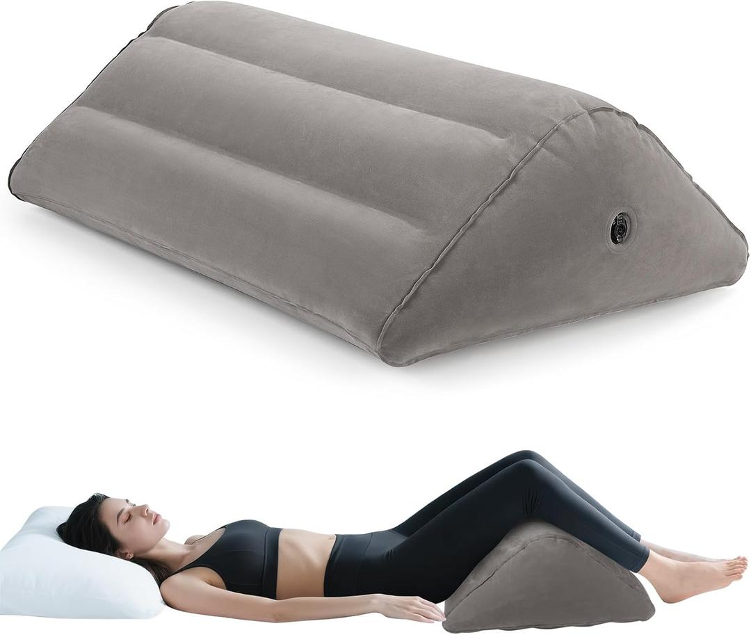 Inflatable Knee Wedge Pillow for Back Sleeping - Ultimate Under Knee Pillow for Sleeping on Back, Comfortable Inflatable Leg Wedge Pillow, Blow up Triangle Pillow for Legs Bolster