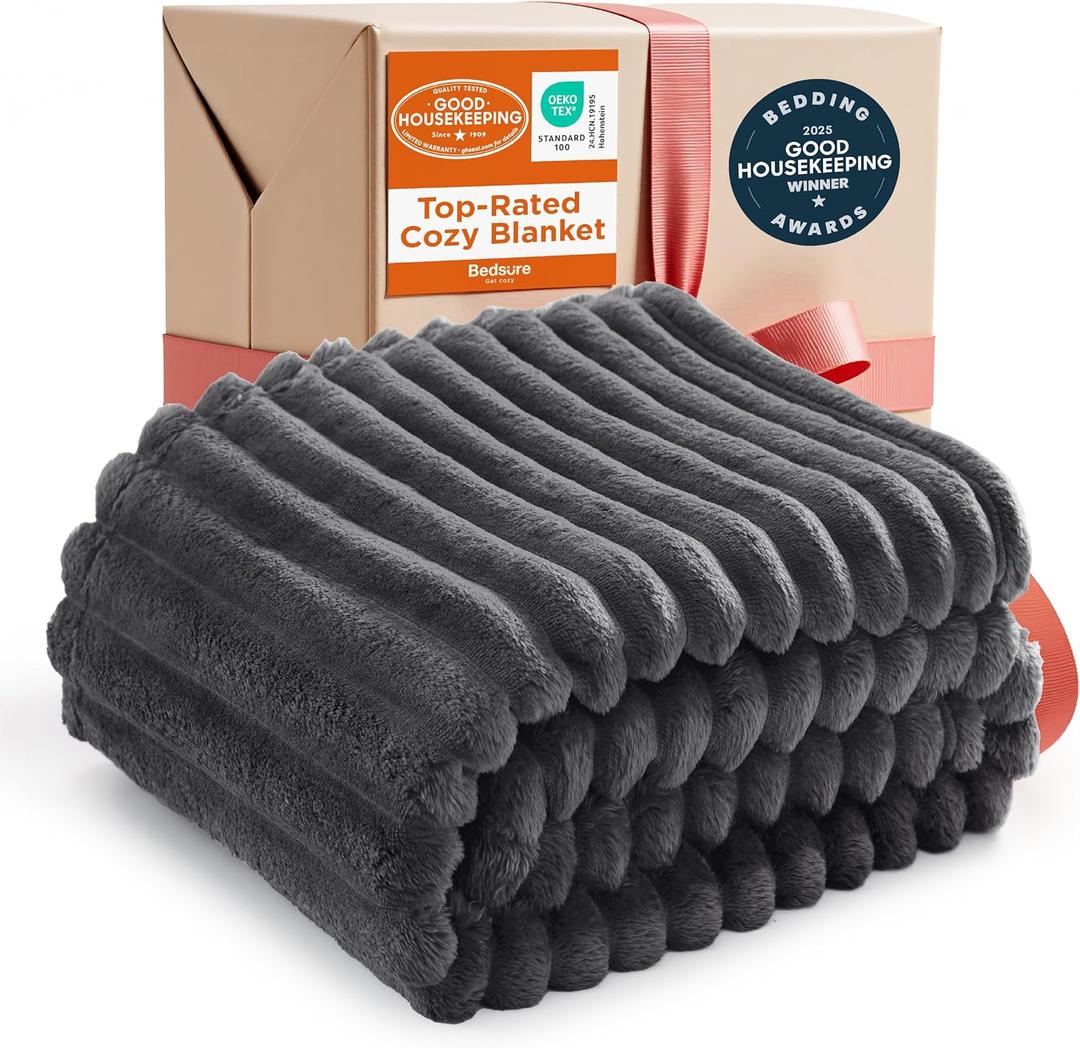 Bedsure GentleSoft Grey Twin Blanket for Bed - Super Soft Cozy Blankets for Women, Cute Large Blanket for Girls, 66x90 Inches