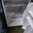 4.5 Cu. Ft. Compact Refrigerator | Single Door Mini Fridge with Energy-Efficient & Quiet Operation | for Dorm, Office, Bedroom, Kitchen, Bar Use with Adjustable Shelves