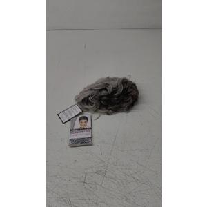BaruisiLayered Short Blonde Pixie Wigs for White Women Drk Brown Ombre Blonde Pixie Cut Wig with Bangs Synthetic Natural Looking Daily Party Wig