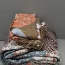 Dinjoy Floral Plaid Patchwork Quilt Set Queen Size, Reversible Brown Bedding Set Soft Microfiber Lightweight Bedspread Coverlet 3 Piece Fall Autumn Summer Use (90x90 inches)