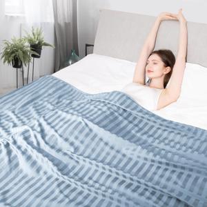 Elegear Revolutionary Cooling Blanket Twin, Absorbs Heat to Keep Body Cool for Night Sweats, Double Sided Arc-Chill3.0 Cooling Fiber Q-Max>0.5, Lightweight Summer Cold Blankets for Sleeping 59“ x 79”
