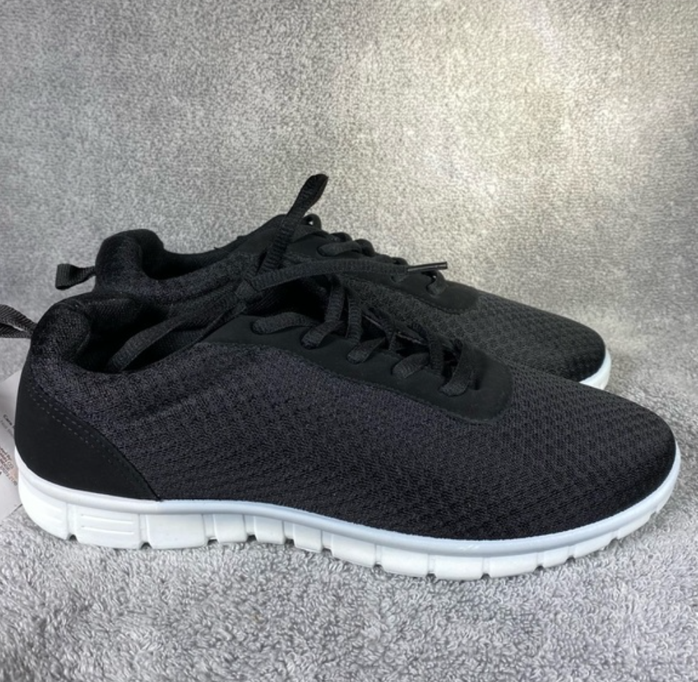 bobbie brooks Women's Shoes 9 Black With White Sole