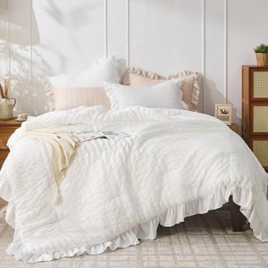 JOLLYVOGUE White Comforters Queen Size, 3 Pieces Ruffle Seersucker Queen Comforter Set for All Season, Lightweight Soft Shabby Chic Bedding Sets for Women, 1 Comforter, 2 Pillowshams