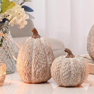 Artificial Pumpkin Decor, Brown and White Decorative Pumpkins, Thanksgiving Resin Pumpkins Figurine Set of 2, Carved Pumpkin Statues for Rustic Fall Tabletop Home Decor, Harvest, Wedding