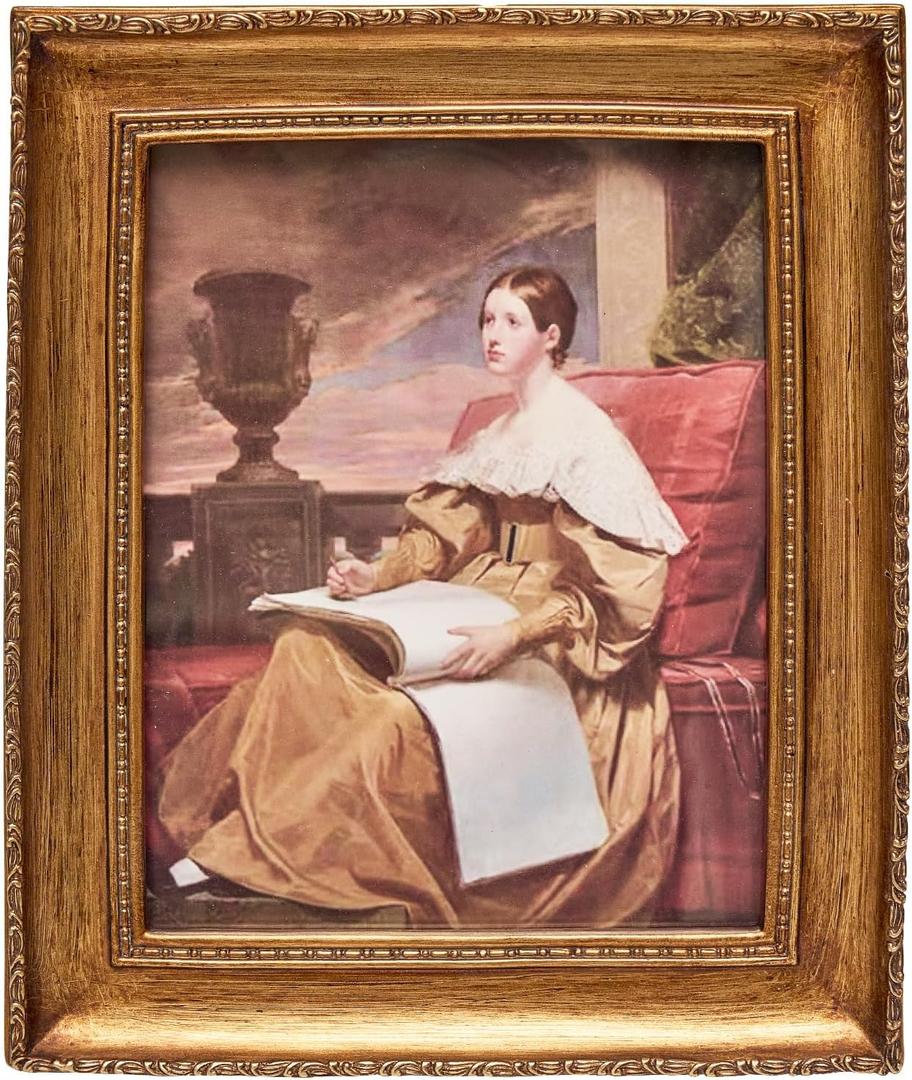 JANDERART Vintage Picture Frame 8x10 Inch, Antique Ornate Photo Frames with Glass Front, Brushed Design, Tabletop & Wall Hanging, Photo Gallery, Gold