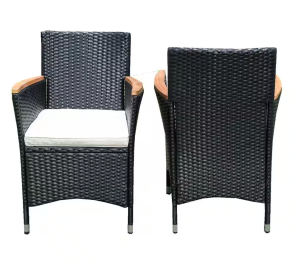 Rattan Outdoor Dining Chairs with Beige Cushions