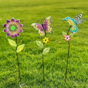 3 Pack Metal Flowers for Outside & Decorative Garden Stakes - Metal Yard Art Outdoor and Garden with Rustproof Design | Spring Lawn Ornaments for Porch, Backyard, Patio | Outdoor Gifts (Blue&purple)