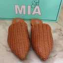 MIA girl Women's Leona Mule 7.5