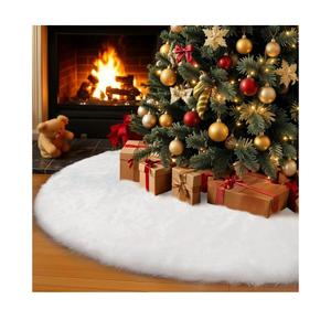 AerWo 72 Inch Christmas Tree Skirt, White Faux Fur Tree Skirt Thick Soft Plush Rug for Christmas Tree Decorations, Large Xmas Tree Mat for Christmas Indoor Holiday Party Ornaments Home Decorations