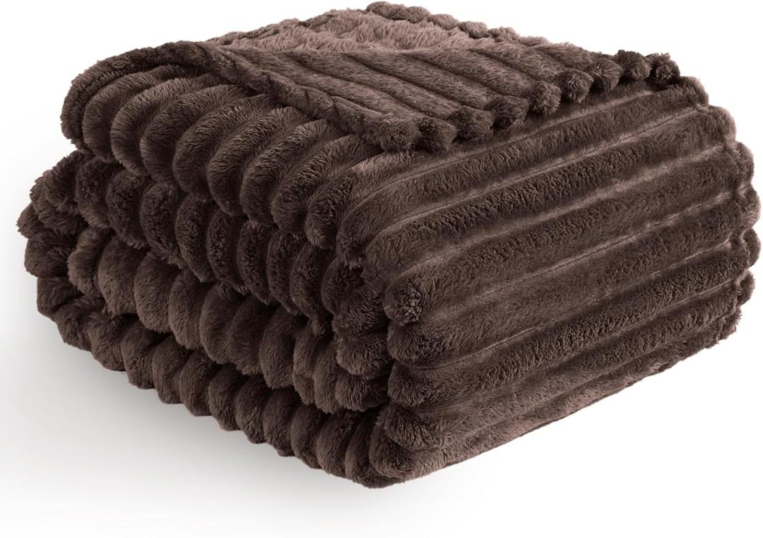Vessia Flannel Fleece Throw Blanket for Couch,Sofa,Bed, 300GSM Striped Brown Throw Blanket for Adults and Kids, Super Soft Warm Cozy Lightweight Home Decor for All-Season(50x70inch, Brown)