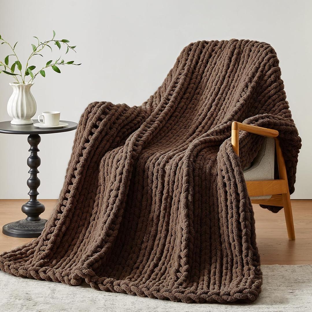 Negwoo Chunky Knit Throw Blanket, 40'' * 50'' Knitted Throw for Bed Couch, Handmade Dark Brown Crochet Big Thick Blanket, Machine Washable Cute Comfy Blanket for Home Decor