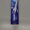 Oral-B Pro 100 3D White, Battery Toothbrush, White