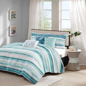Madison Park Quilt Set Cottage Coastal Design, 6 Piece Set - All Season, Coverlet Bedspread Lightweight Bedding Layer, Shams, Toss Pillows, King/Cal King(104 in x 94 in), Aqua/White