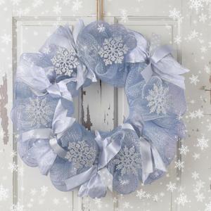 Hoteam Mardi Gras Wreath for Front Door Purple Green Gold Carnival Wreath Glitter Mardi Gras Festival Decoration with Venetian Mask for Indoor Outdoor Holiday Party Favors(Snowflakes,16 Inch)