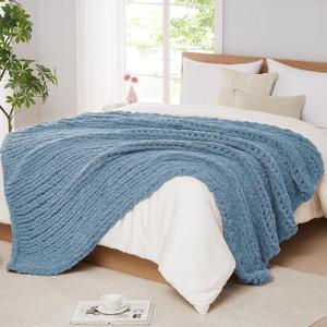L'AGRATY Chunky Knit Blanket Throw: 50''x60'' Chenille Chunky Knitted Throw Blanket for Bed Couch - Handmade Thick Big Cable Knit Blanket - Large Crochet Rope Blanket for Home Decor(Airy Blue)