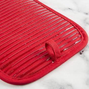 2 Pack Pot Holders for Kitchen, 7 x 9 Inch Cotton and Non-Slip Silicone Potholders Heat Resistant, Oven Cooking Hot Pads Pan Holder (Red)