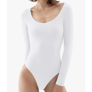 PUMIEY Women's Scoop Neck Long Sleeve Bodysuit Body-hugging Sexy Tops Smoke Cloud Collection. Small, White