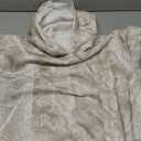 Womens Camo Hoodie Maple Leaf Print Oversized Fleece Hooded Sweatshirt Trendy Graphic Hoodie Pullover with Pocket, Large