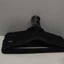 HOUSE DAY Black Velvet Hangers 60 Pack, Non Slip Felt Hanger, Slim Velvet Clothes Hangers for Suits, Shirt, Heavy Duty Coat Hanger for Closet