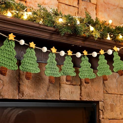 Tudomro Crochet Christmas Tree Garland 6.56 ft Rustic Handmade Xmas Banner Christmas Tree Wooden Beads Farmhouse Hanging Decor for Mantel Fireplace Home Room Wall Window Door Gift