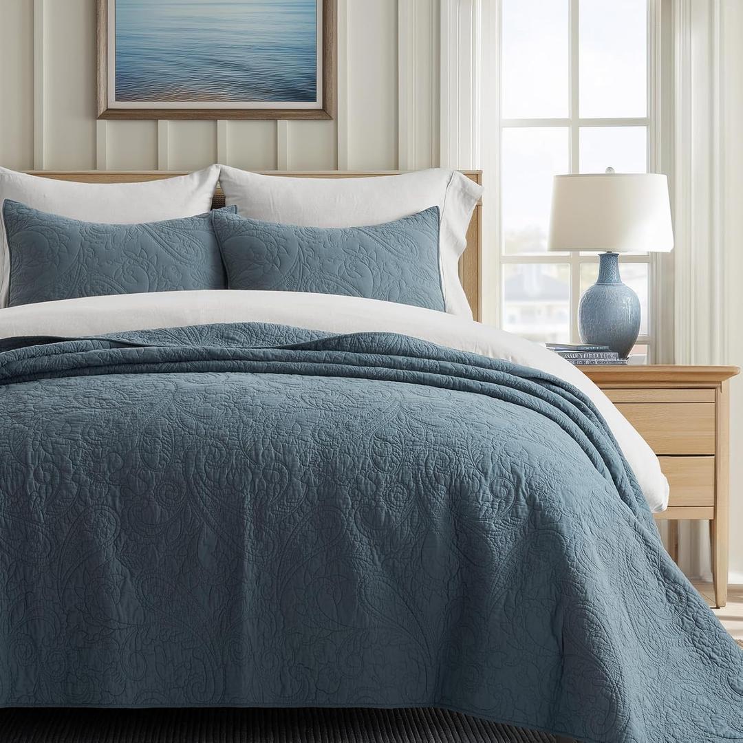 EVERGRACE 100% Cotton Paisley Quilt Set, Queen Size 3 Piece Set  Prewashed Lightweight Bedspread with 2 Shams, Soft & Breathable Matelasse Coverlet for All-Season Comfort, Stormy Blue
