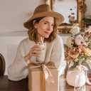 Christmas Gifts for Mom Womem, 16oz Can Glass Cups with Lids and Straws Mom Iced Coffee Cups for Mama Wife New Mother Stepmom on Birthday Xmas Presents