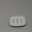 Soap Dish Bar Cleaner Dish for Shower, Ceramic Soap Dishes for Large Soap Bar Shampoo or Sponge, Shower Soap Dish Soap Saver Tray for Bathroom Kitchen Sink, Easy to Clean (Leaf Design, Beige)