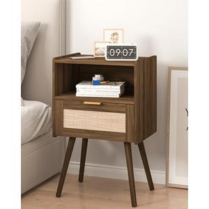 Veegle Nightstand,Modern Bedside Table with Storage Drawer and Open Wood Shelf, Accent Night Stand with Solid Wood Legs for Living Room, Bedroom and Small Spaces,Easy Assembly (Walnut Brown-Rattan)