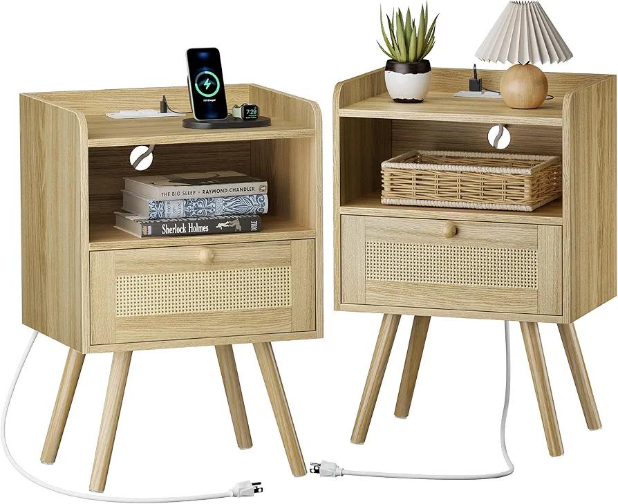SUPERJARE Nightstands Set of 2, Night Stands with Charging Station & PE Rattan Decor Drawer, Bed Side Tables with Solid Wood Feet, End Table, for Bedroom, Living Room - Natural