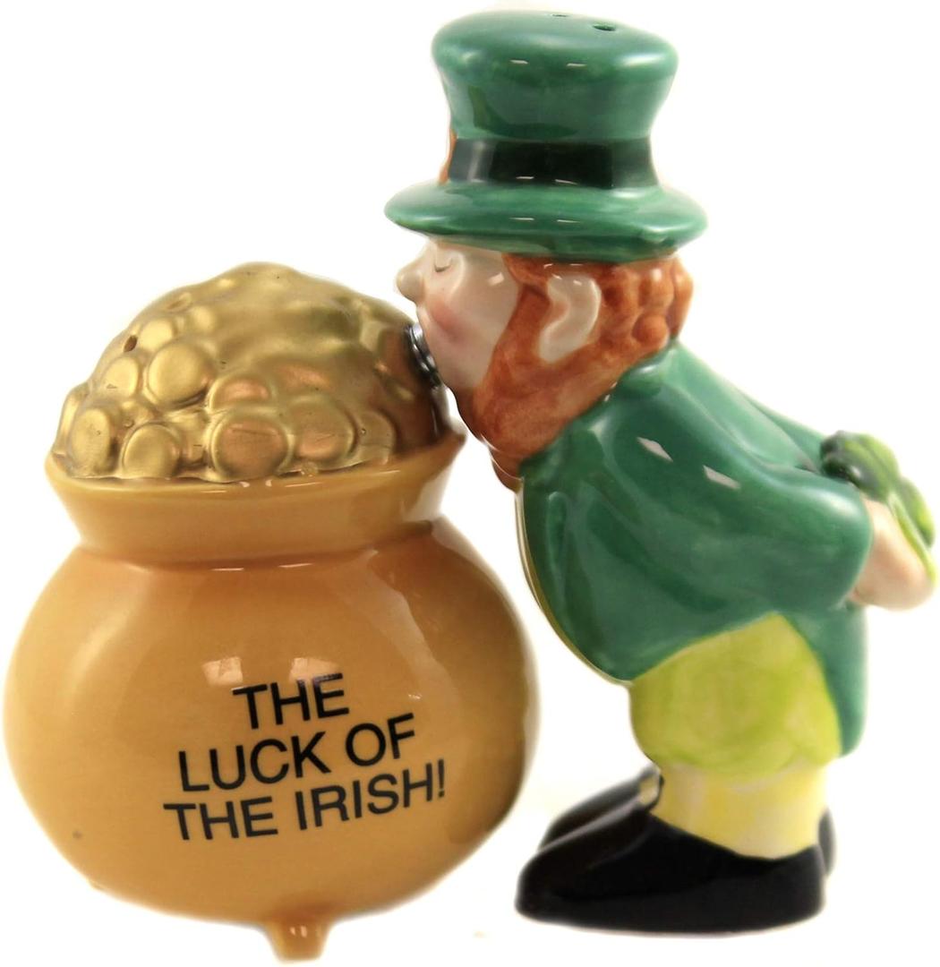 Pacific Giftware Luck of The Irish Pot of Gold Magnetic Salt & Pepper Shakers