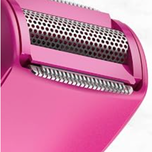 Remington Wpg4110 Bikini Shaver & Trimmer, Battery Powered | Body Trimmer for Close Shaping, Ergonomic Comfort for Sensitive Skin, Guide Comb Included, Uses 1 AA Battery