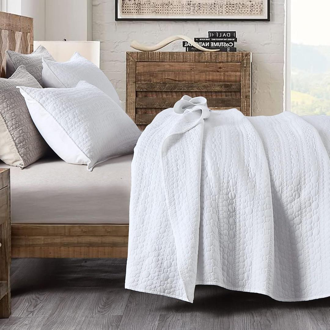 HORIMOTE HOME Quilt Set King Size White, Classic Geometric Spots Stitched Pattern, Stone-Washed Microfiber Chic Rustic Look, Ultra Soft Lightweight Quilted Bedspread for All Season, 3 Pieces
