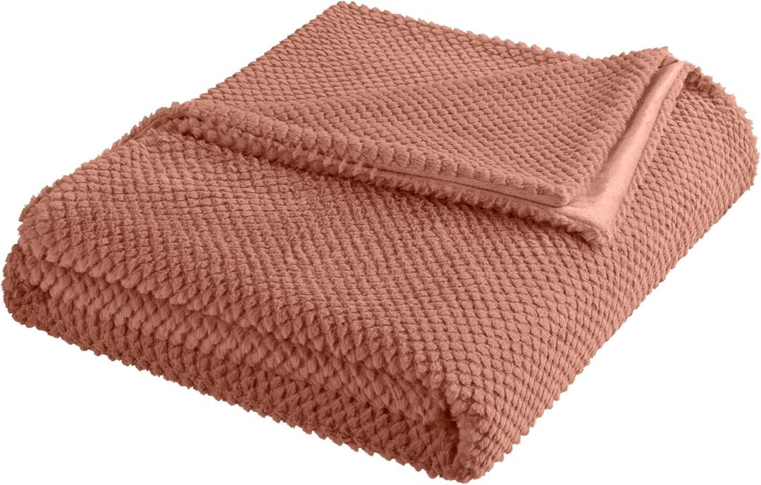 Vellux Plush Fleece Blanket Twin Size - Ultra Soft Lightweight Blanket for Bed or Couch - All-Season Warmth. Machine Washable Polyester Bed Blanket - 66x90  Copper