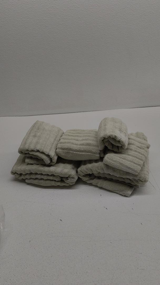 LANE LINEN 100% Cotton Luxury Towel Set for Bathroom - 18 Pieces, Ring Spun - Plush, Soft & Highly Absorbent - 4 Shower Towels, 8 Washcloths, 6 Hand Towels - Complete Bathroom Towel Set - Oil Green