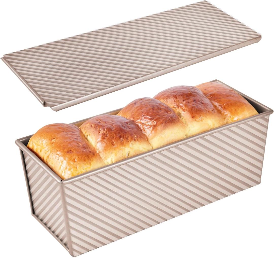 Bakeley Commercial Pullman Loaf Pan with Lid, 2.2Lb Dough Capacity Non-Stick Rectangle Corrugated Carbon Steel Bread Toast Mold with Cover for Baking Bread (Champagne Gold)