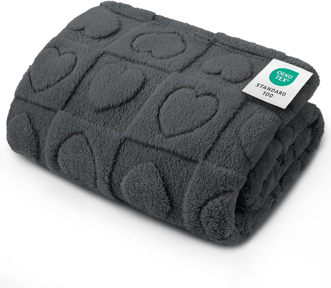 Luciphia Small Dog Blanket Washable Pet Bed Cover Soft Fluffy Puppy Blanket with Premium Fleece 300GSM Cozy Calming Cat Blankets for Indoor Cats Grey 30x20 inch