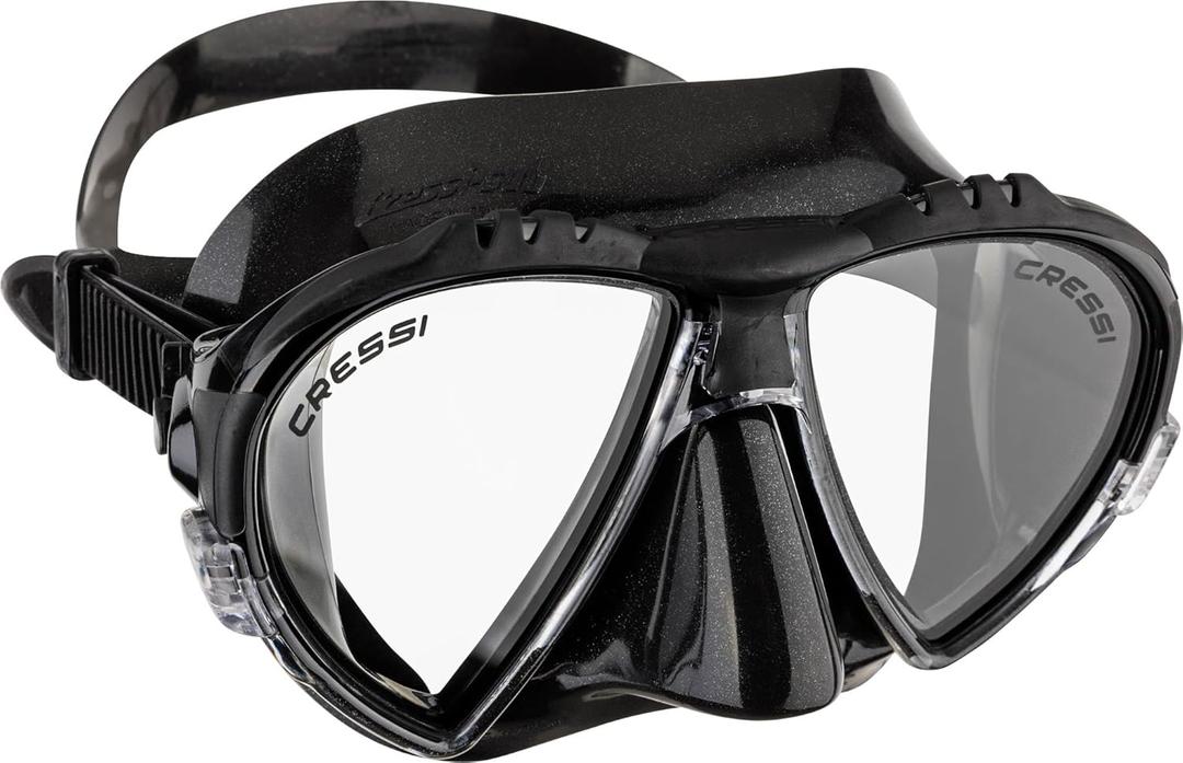 Cressi Matrix Adult Scuba Diving, Snorkeling, and Freediving Masks- Matrix: Made in Italy (One Size, Black/Black)
