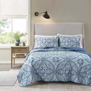 Comfort Spaces Reversible Quilt Set-Vermicelli Stitching Design All Season, Lightweight, Coverlet Bedspread Bedding, Matching Shams, King (104 in x 90 in), Gloria Damask Aqua 3 Piece