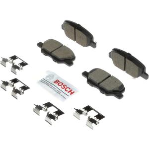BOSCH BC1679 QuietCast Premium Ceramic Disc Brake Pad Set - Compatible with Select Mazda 3, 3 Sport, 6; Mitsubishi Outlander, Outlander Sport, RVR; REAR