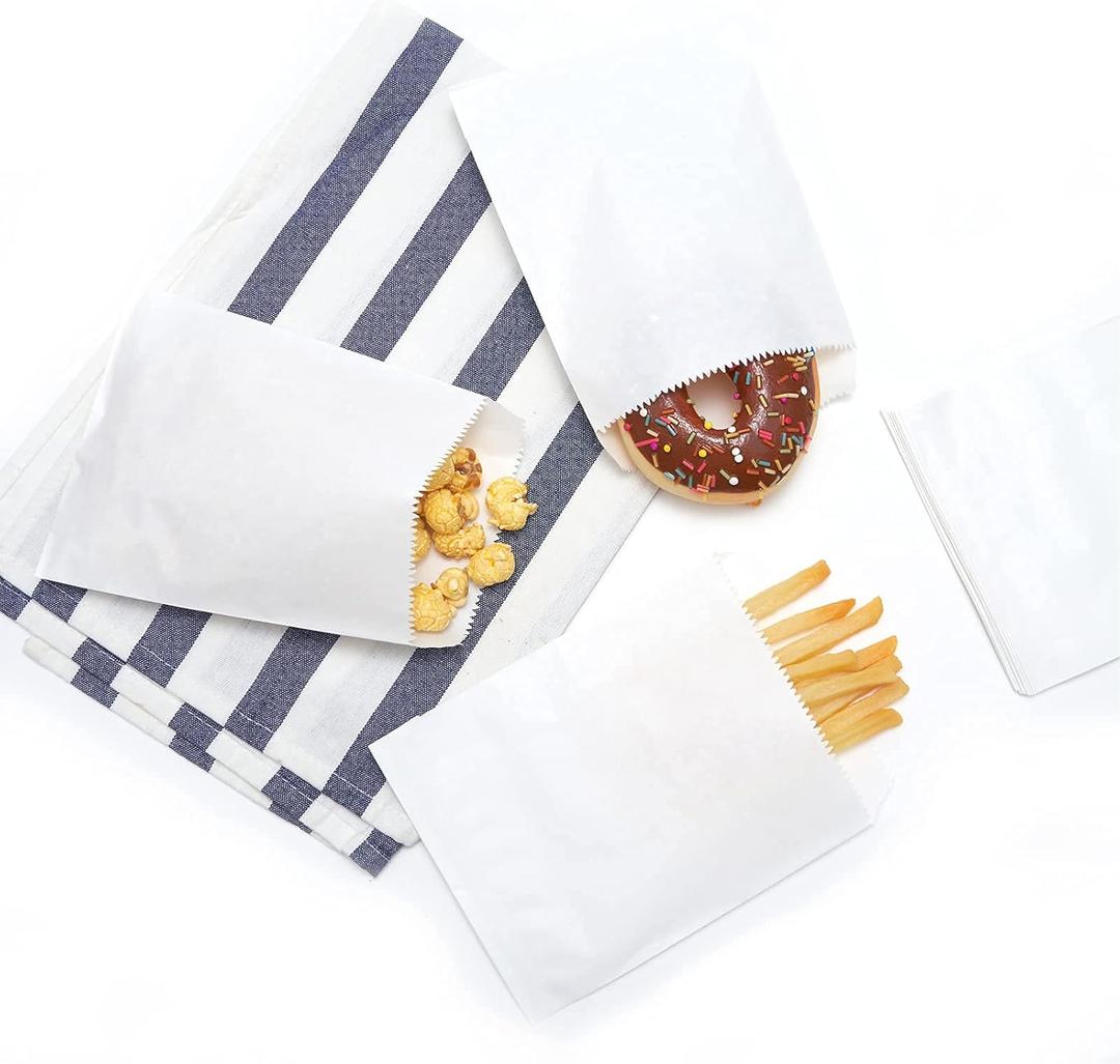 100-pack 6x8 Inches White Kraft Paper Bags for Bakery Cookies Treats Snacks Sandwiches Popcorn Small Gift bag