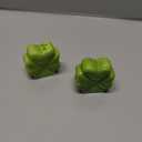 FoldTier 2 Pcs Ceramic Shamrock Salt and Pepper Shakers St. Patrick's Day Clover Leaves Irish Ceramic Shaker Set for Kitchen Counter Table Farmhouse Country Restaurant Party Event 2-3/4" H