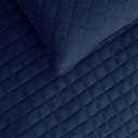 Easy-Going Full/Queen Size Reversible Quilt Set with 1 Quilt and 2 Pillow Shams, Soft Bed Quilt Cover, Water Resistant Lightweight Bedspread, Stain Resistant, Navy/Ivory