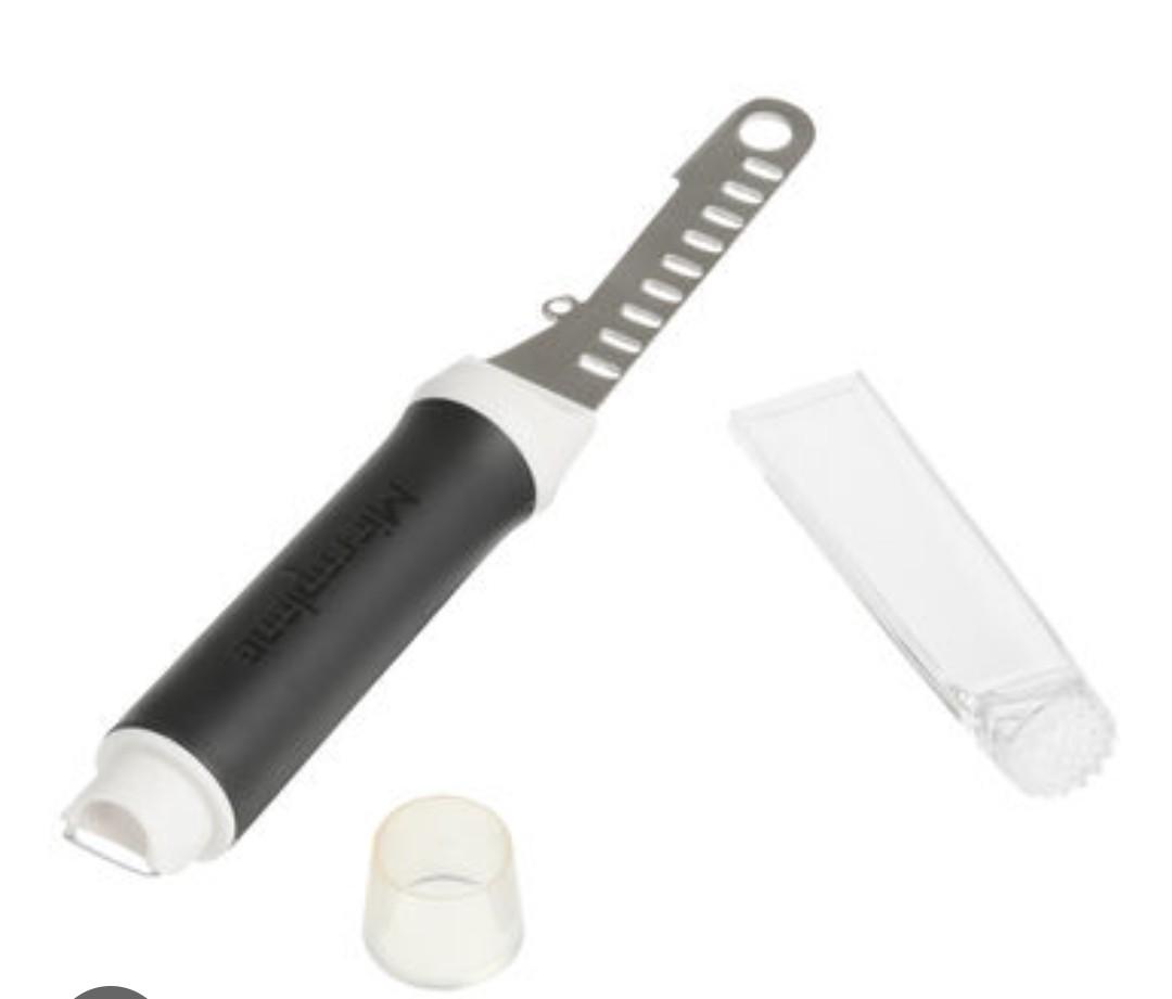 Microplane Classic Series Dual Blade Zester and Grater