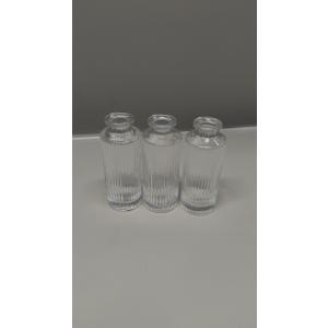 ComSaf Glass Bud Vases Set of 3, Small Flower Vases in Bulk, Mini Ribbed Vases for Centerpieces, Clear Vintage Vase for Table Decorations, Wedding, Party, Receptions, Home Decor