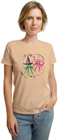 Pink Goes Good with Green Shirt Halloween Witch Costume Tee for Women Girls Cute Funny T-Shirt, Size Medium Pink Goes Good with Green Shirt Halloween Witch Costume Tee for Women Girls Cute Funny T-Shirt, Size Medium